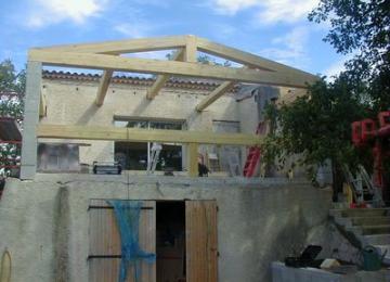 Rénovation rapide : Ajout d'une pièce en plus pour une maison dans le Var